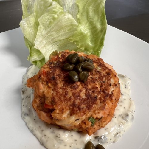 Salmon Cake with Creamy Dill Sauce