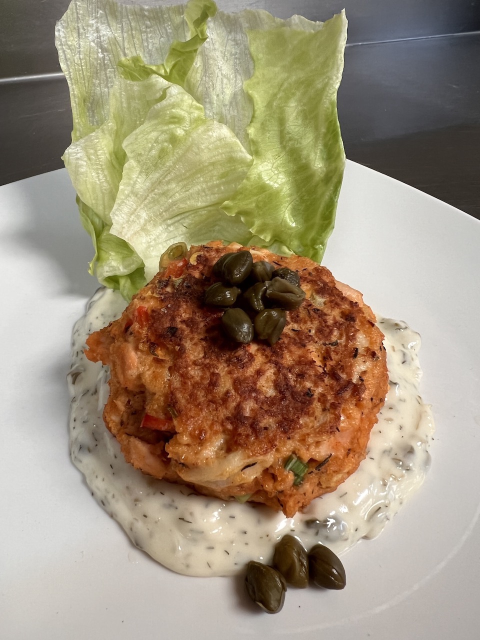 Salmon Cake with Creamy Dill Sauce